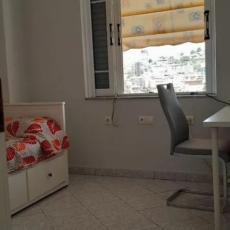 Liv Skyline * Sarande